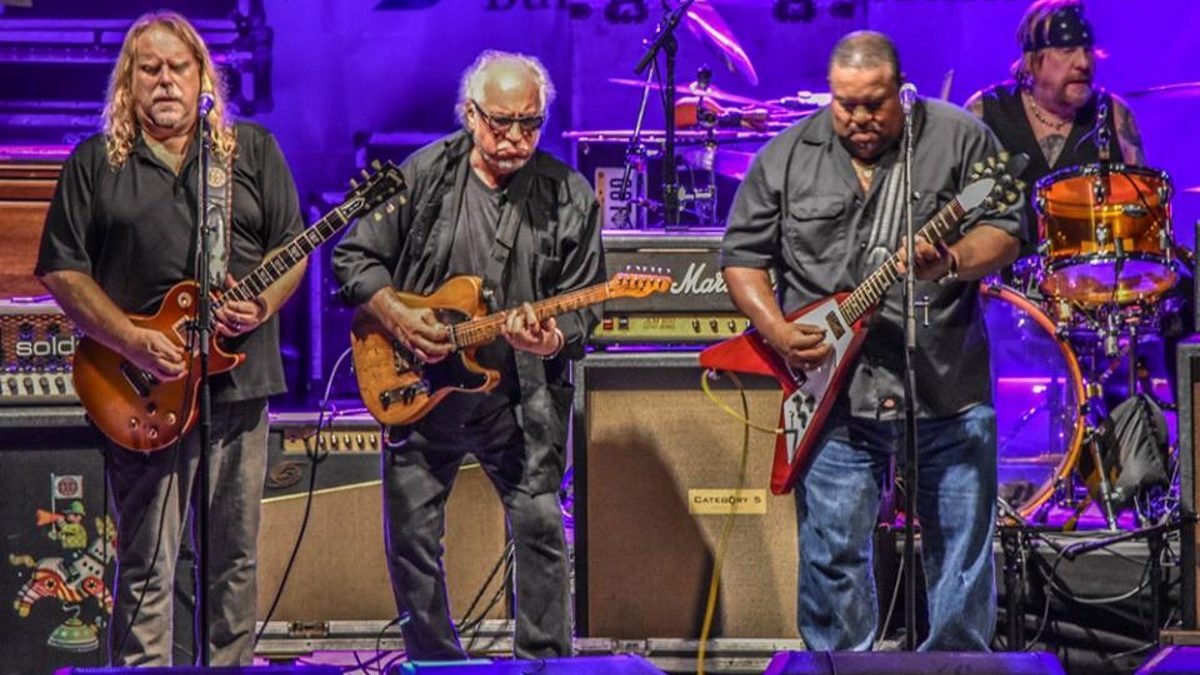 Gov't Mule Welcomes Larry McCray & Bob Margolin At King Biscuit Blues Festival