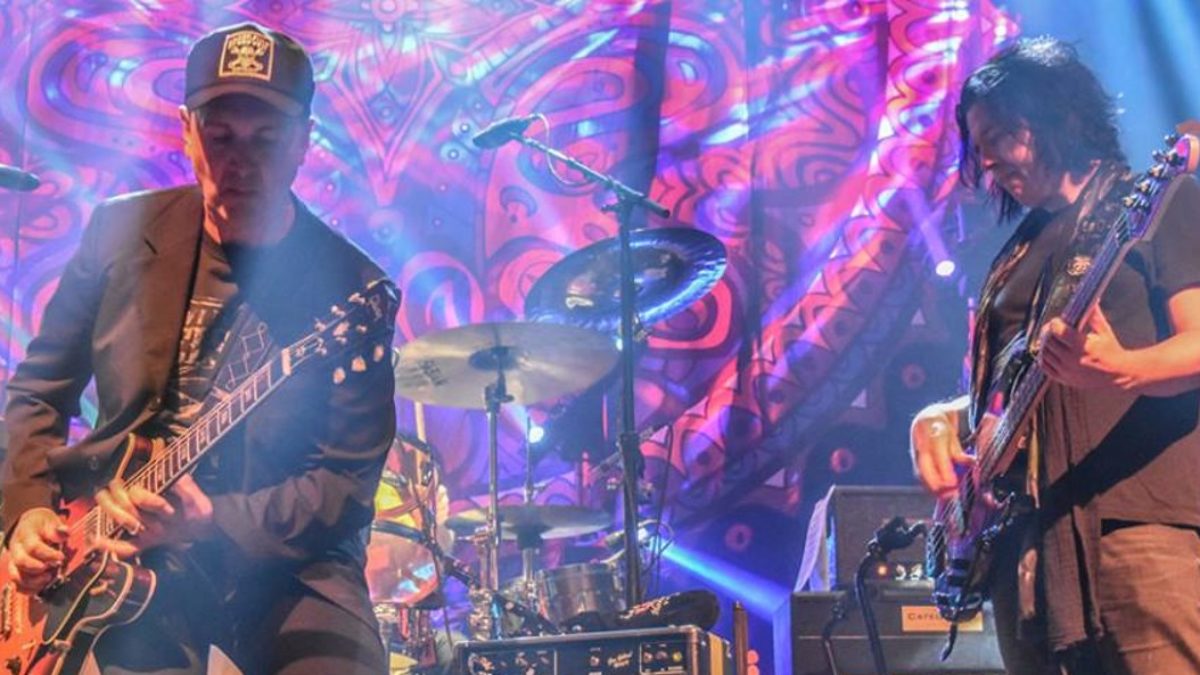 Gov't Mule Welcomes Guests In Houston & Warren Haynes Pens Tom Petty Tribute