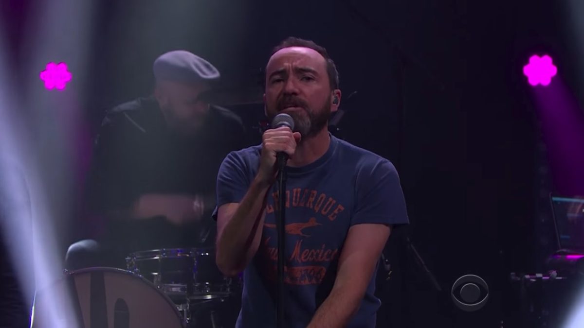The Shins Perform 'Cherry Heart' On 'The Late Late Show'