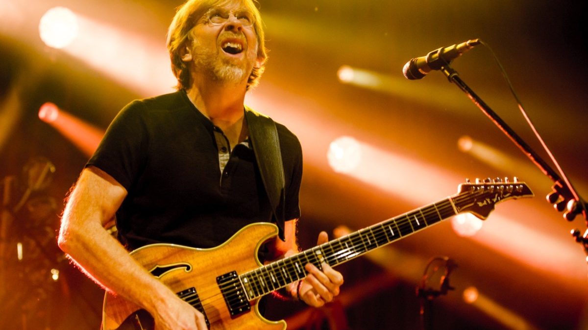 Trey Anastasio Of Phish Talks Festivals, Bonnaroo, Cardi B & More