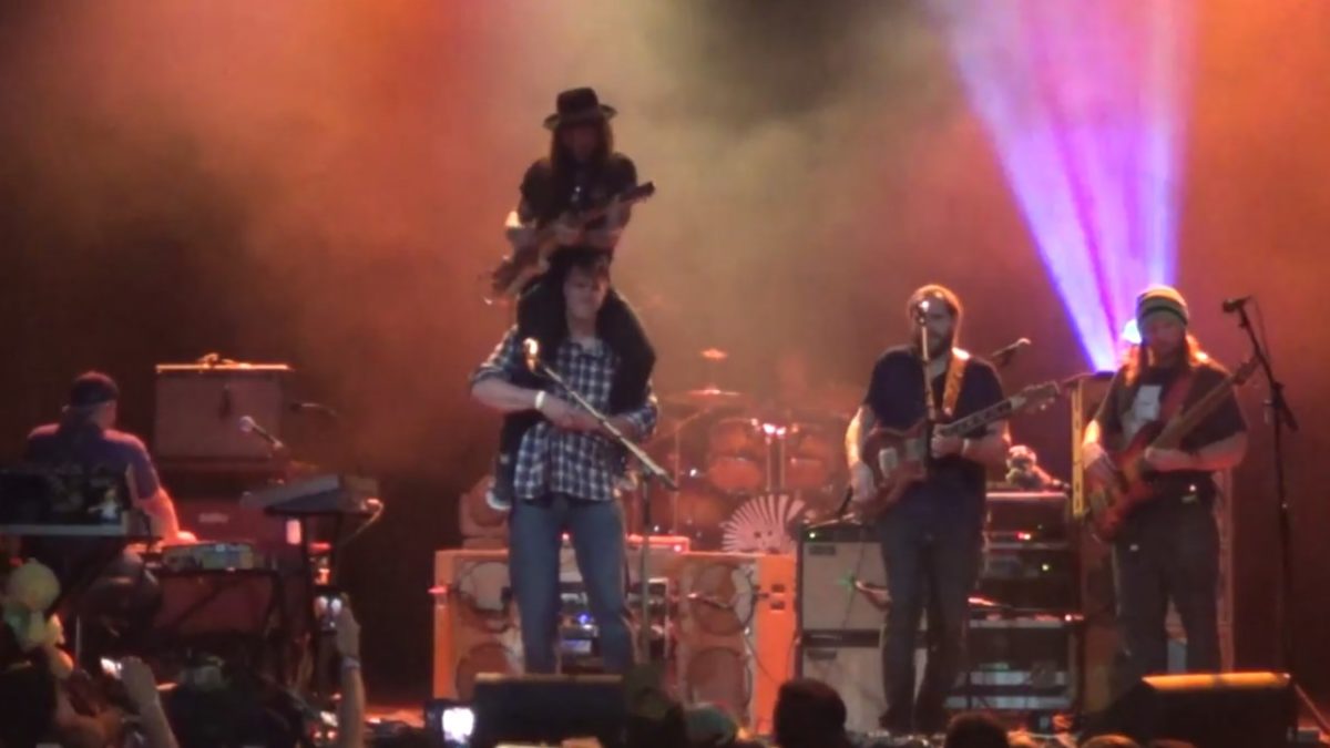 Full Show Audio & Videos: Twiddle Welcomes Chris Houser In Covington