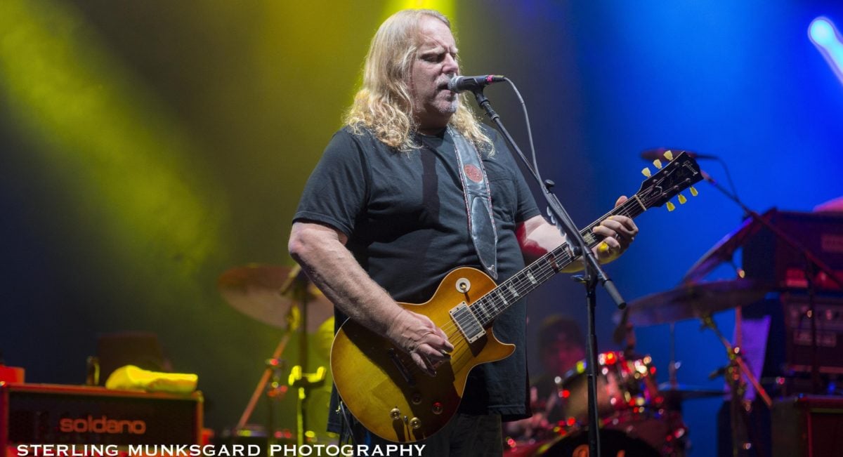 Warren Gov't Mule Munksgard Crop
