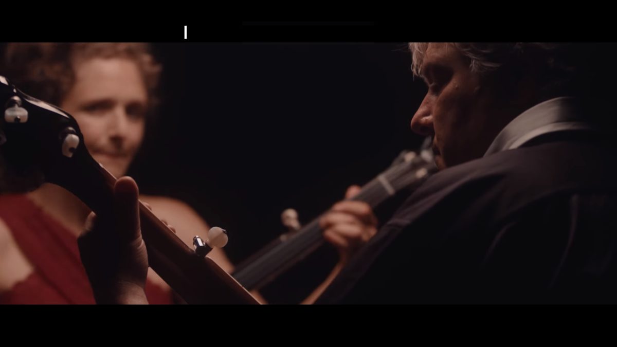 Bela Fleck & Abigail Washburn Share ‘Don’t Let It Bring You Down’ Video