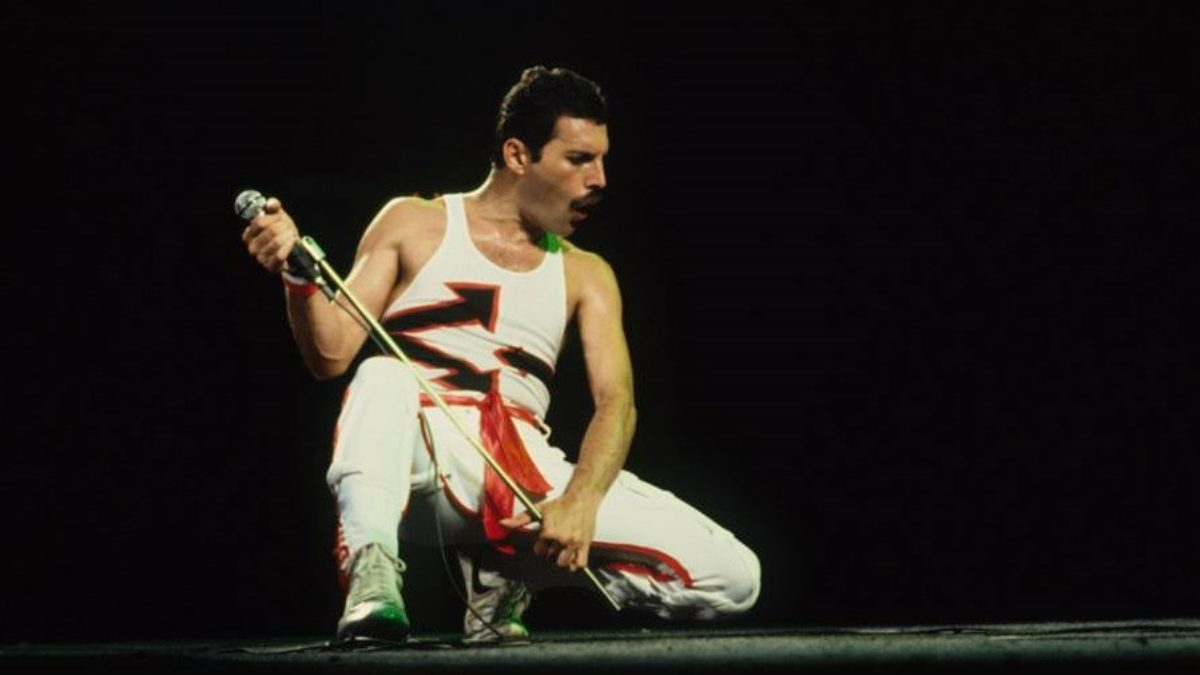 Remembering Freddie Mercury: 'Under Pressure' Isolated Track