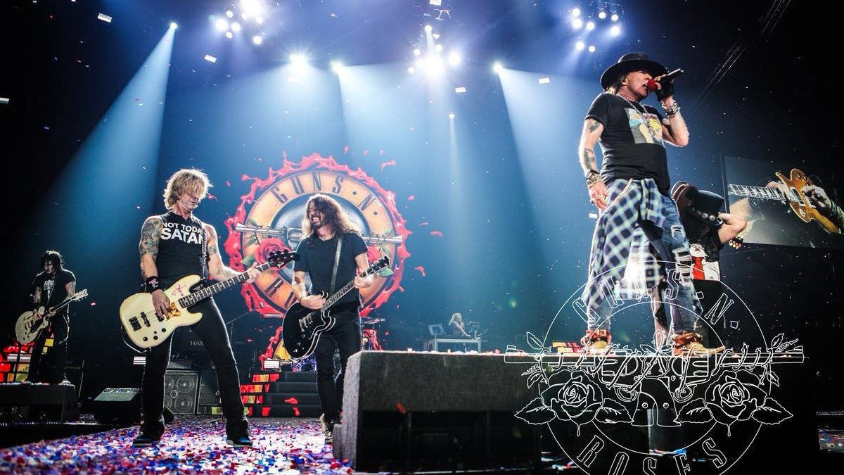 Guns N' Roses Welcome Dave Grohl In Tulsa