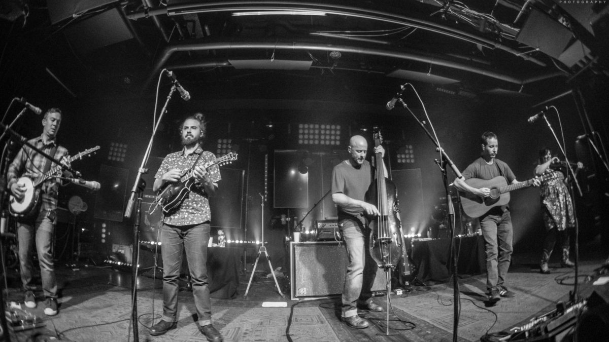 Capital District Kinfolk Gathering: Yonder Mountain String Band Brings Tour To Albany - Photos & Setlist