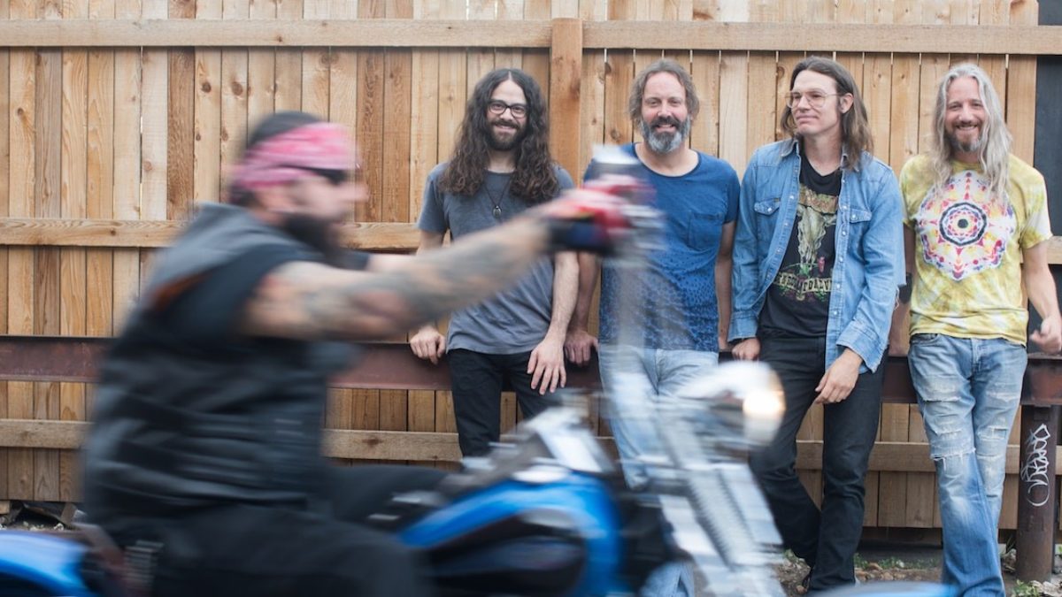 Circles Around The Sun To Record Album & Play January 2018 Dates