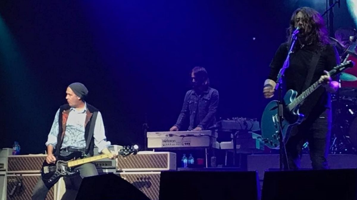 Nirvana’s Krist Novoselic Joins Foo Fighters In Eugene