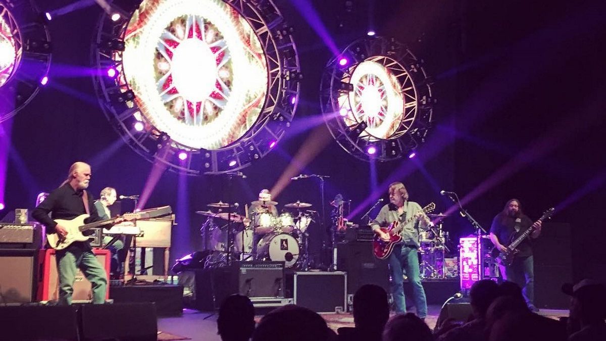 Widespread Panic Honors Col. Bruce Hampton At The Fox Theatre In Atlanta