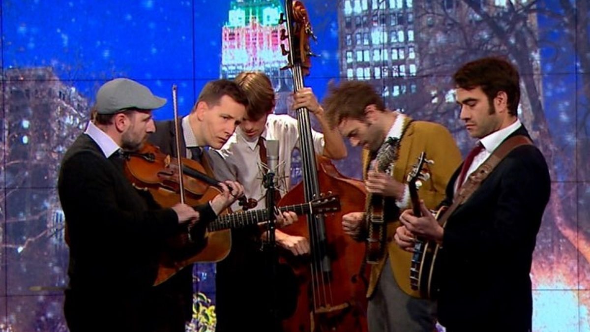 Punch Brothers Perform On CBS 'Saturday Sessions'
