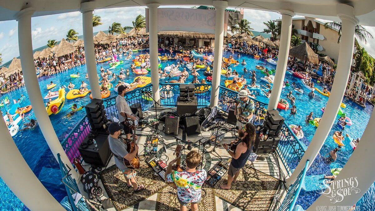 Greensky Bluegrass Plays Poolside Covers Set At Strings & Sol Festival