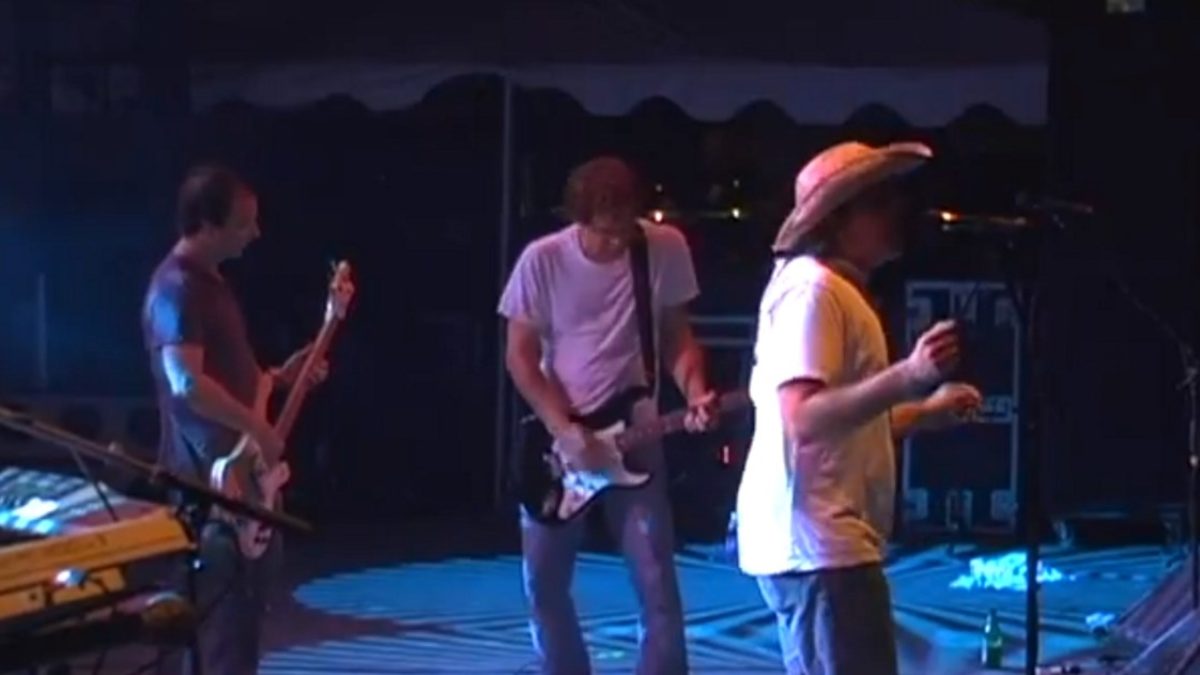 Flood Of Ween Videos Hits YouTube Including 2006 All Good Festival Set