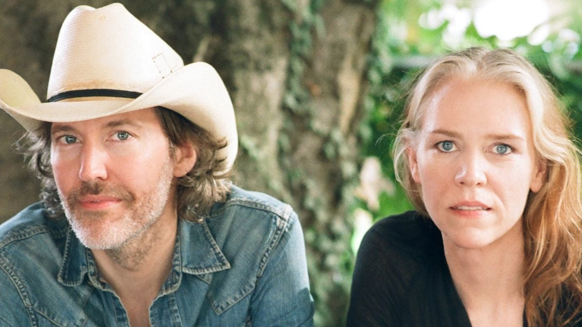 Gillian Welch Announces 2018 'An Evening With' Spring Tour