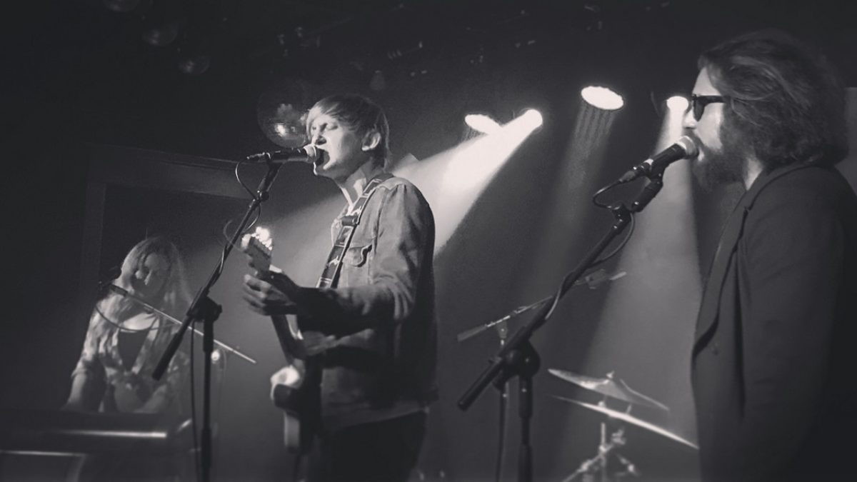 Jim James Joins Van William For Neil Young Cover In Los Angeles