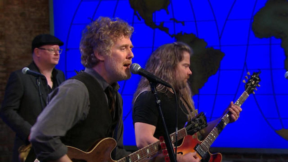 Glen Hansard Performs On CBS ‘Saturday Sessions’