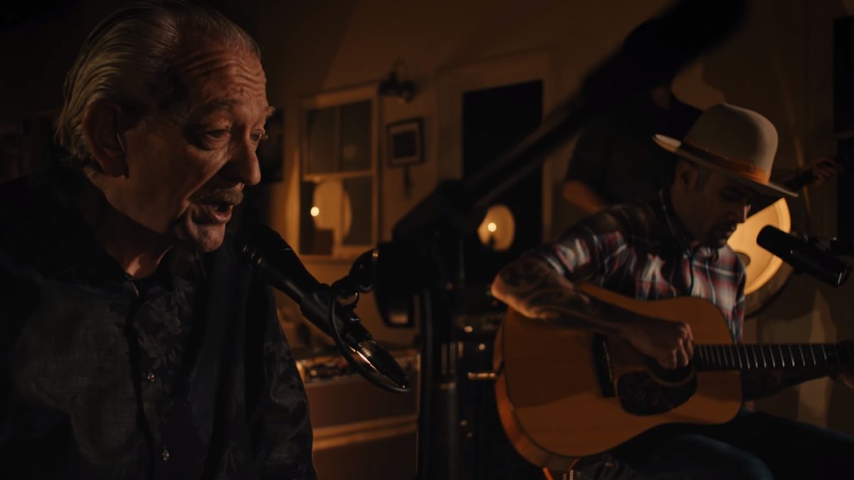 Ben Harper & Charlie Musselwhite Share ‘No Mercy In This Land’ Live Video