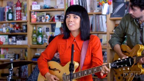 Hurray For The Riff Raff Performs Npr Tiny Desk Concert Utter Buzz Hurray For The Riff Raff Performs Npr Tiny Desk Concert