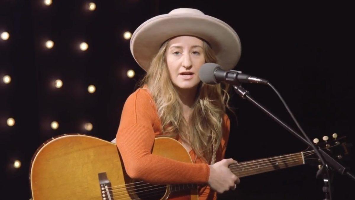 Pro-Shot Video: Margo Price Performs '909 In Studio - The Bridge' Session