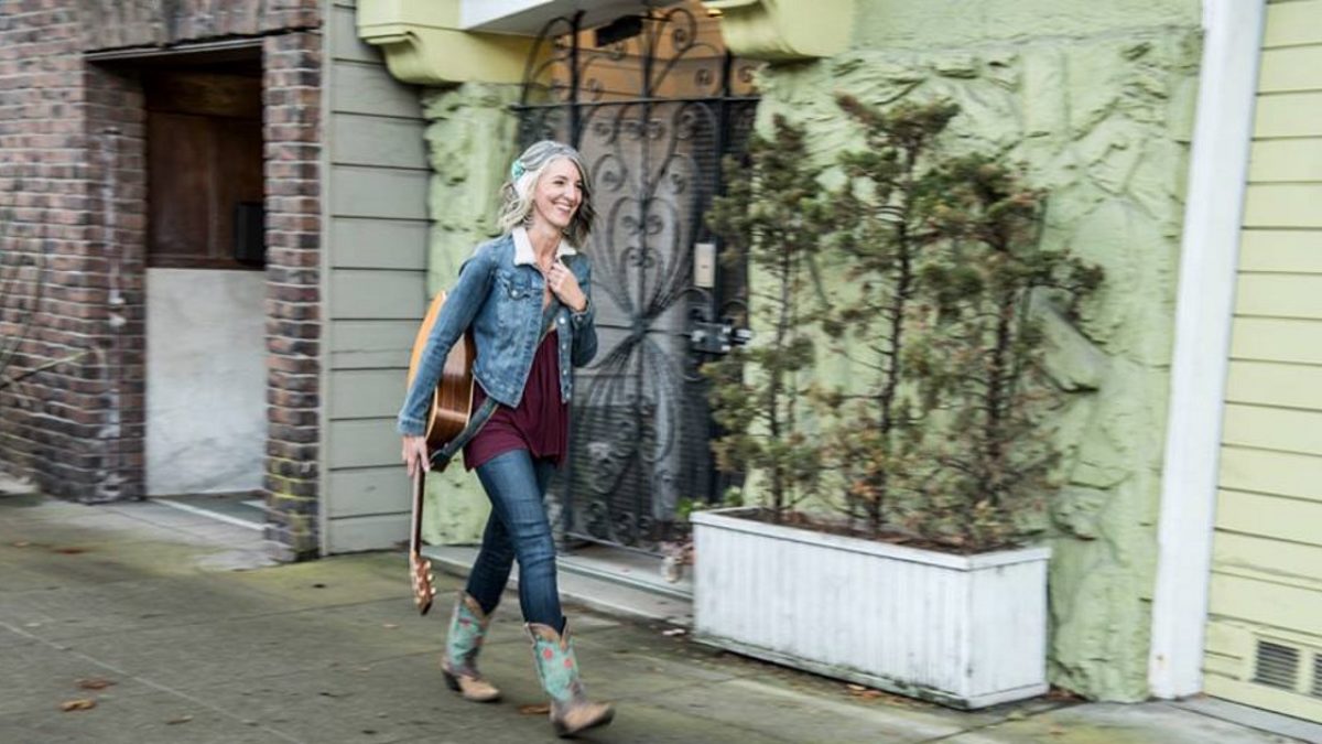 Paige Clem To Celebrate Release Of 'Firefly' With Guests At Terrapin Crossroads