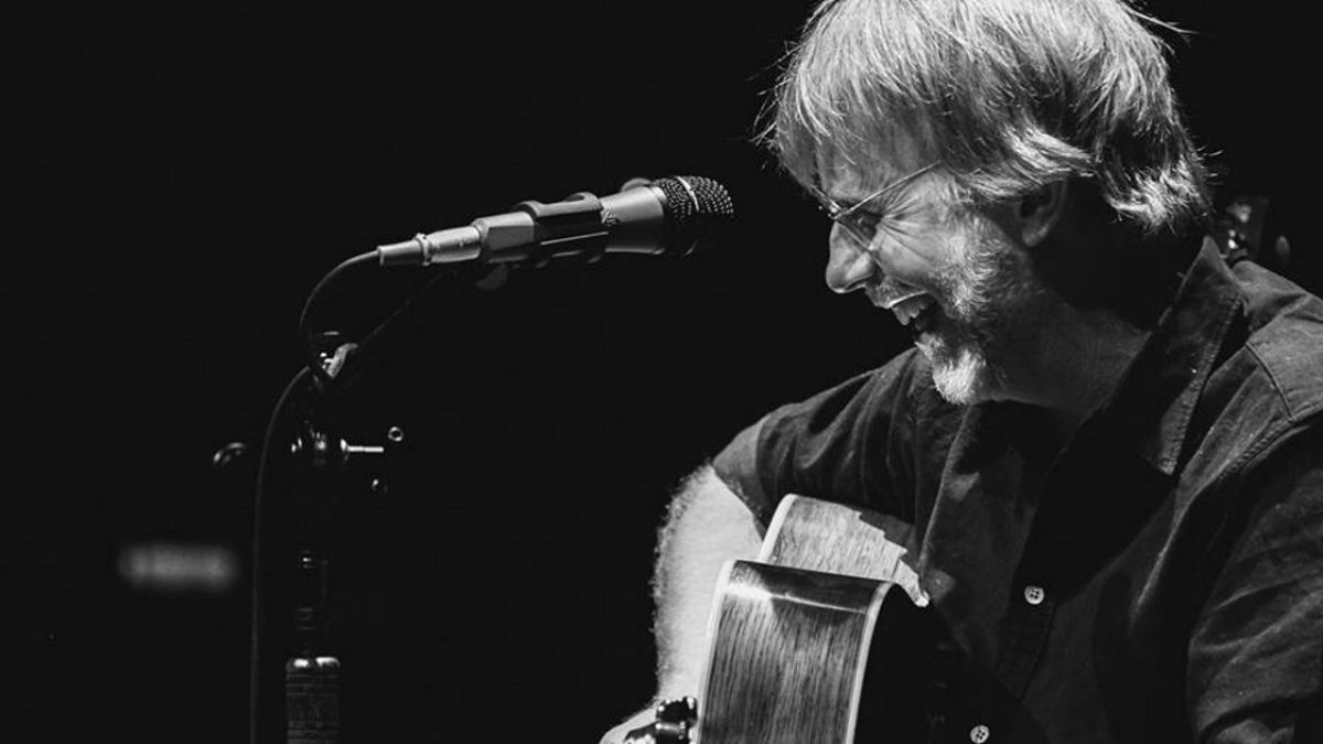 Trey Anastasio Announces June 2021 Concerts At New York City’s Beacon
