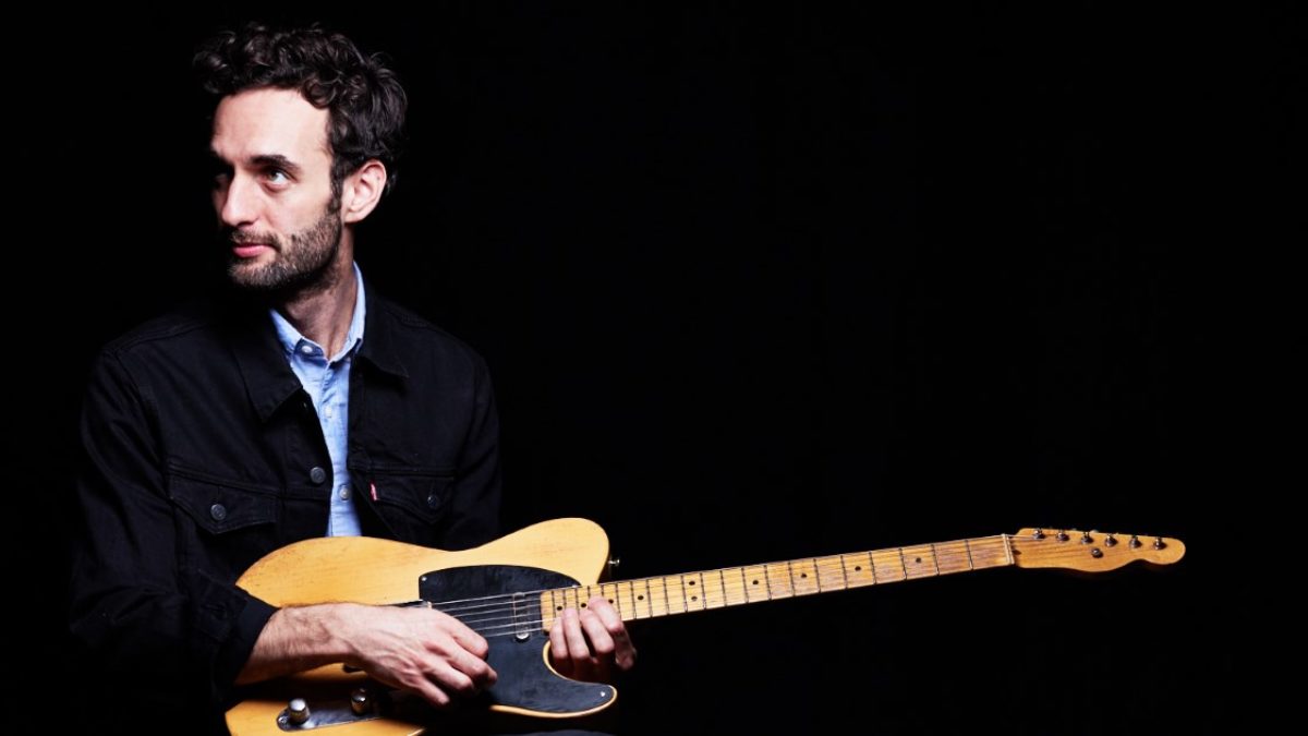 Split Open Jazz: Julian Lage Brings Trio To New York City - Review