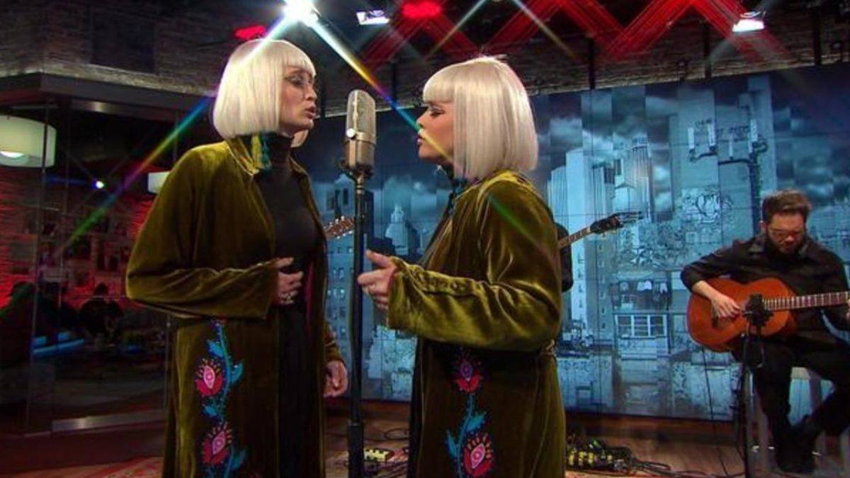Lucius Performs On CBS ‘Saturday Sessions’