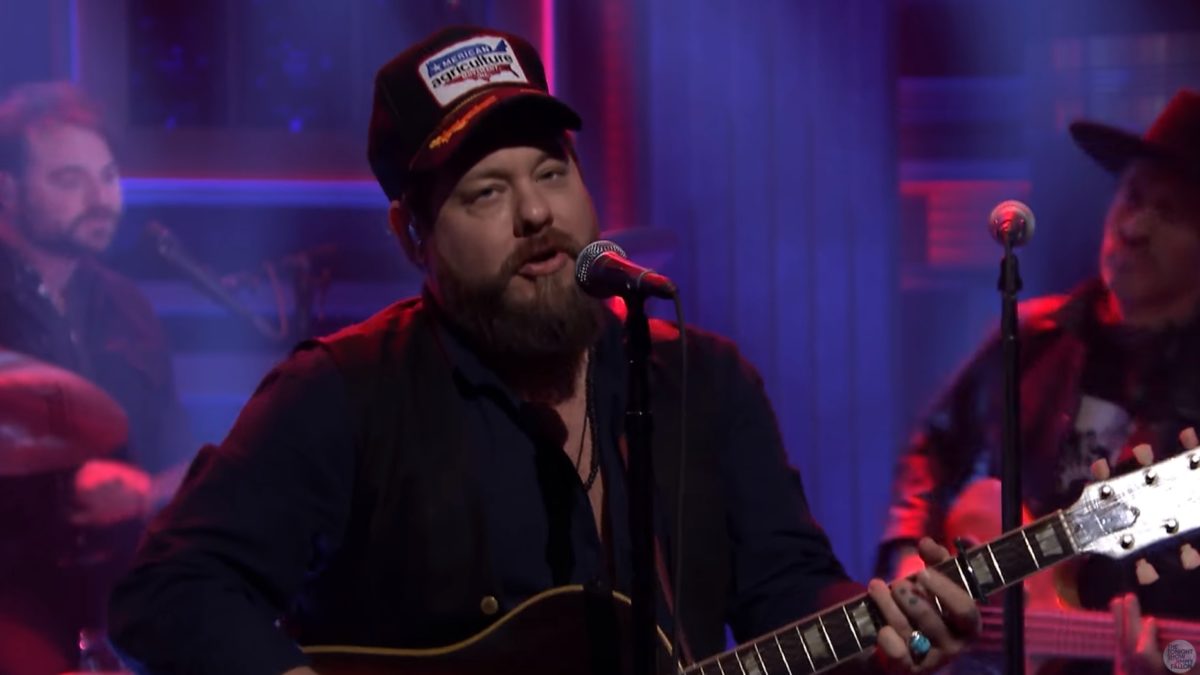 Nathaniel Rateliff & The Night Sweats Perform On ‘The Tonight Show’
