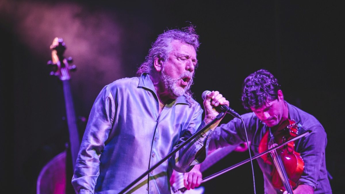 Robert Plant Closes North American Tour In Los Angeles: Photos, Setlist & Videos