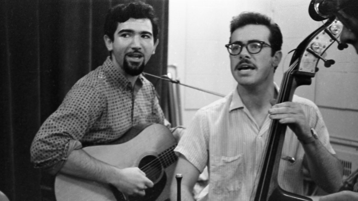Lost Robert Hunter Manuscript Detailing ‘The Birth Of The Grateful Dead’ Set For Publication