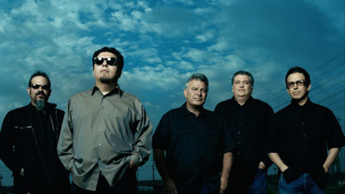 Los Lobos Announces 'Llego Navidad' Holiday Album & Shares Single