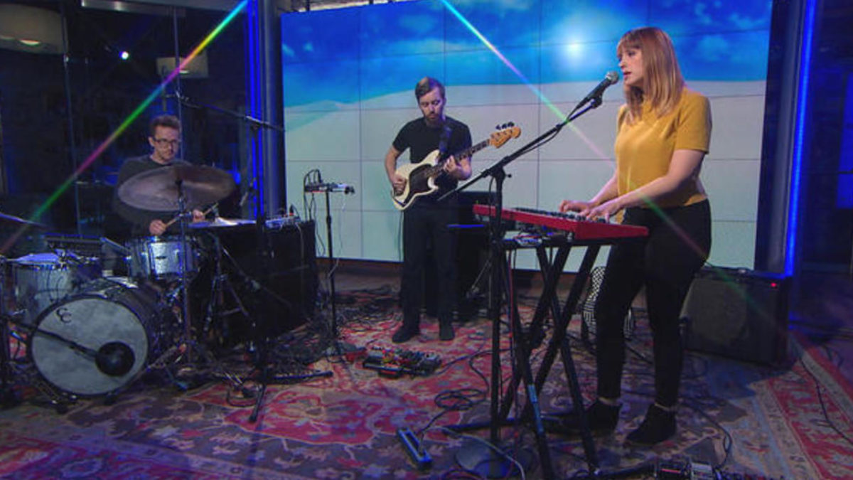 Wye Oak Performs On CBS ‘Saturday Sessions’