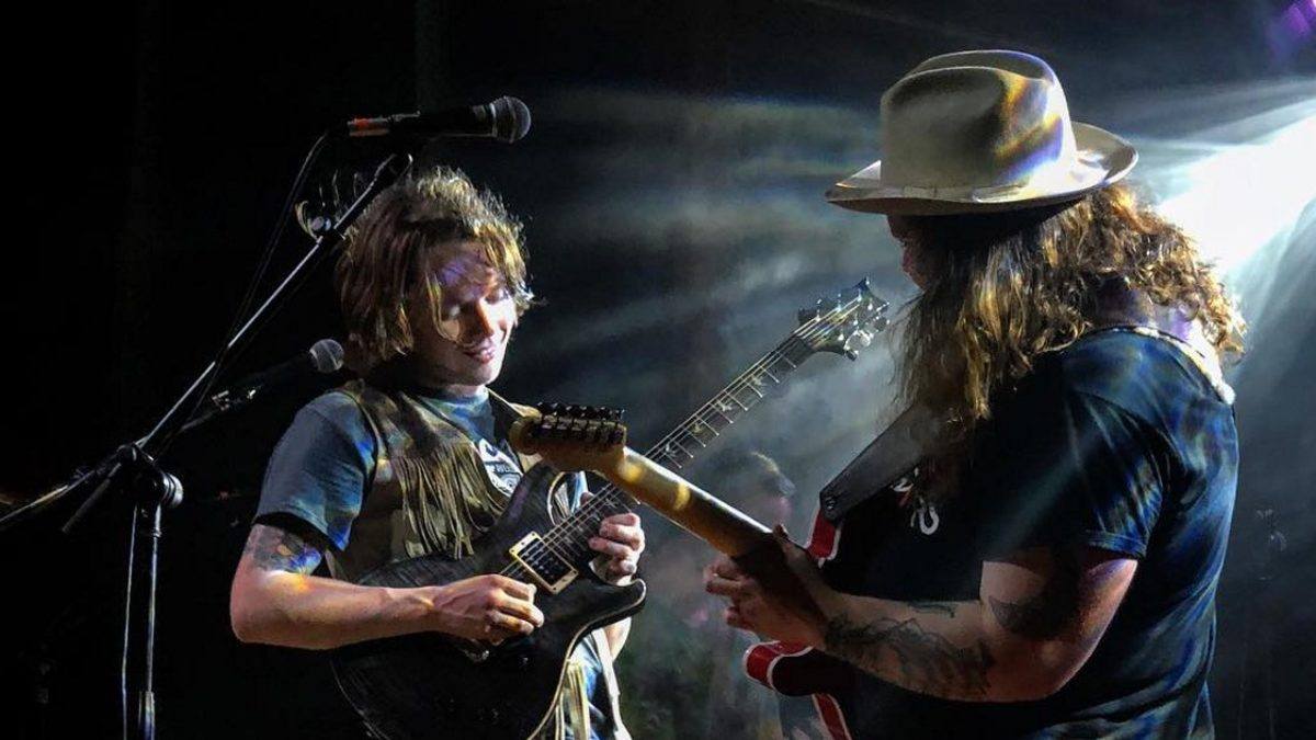 King & Strings