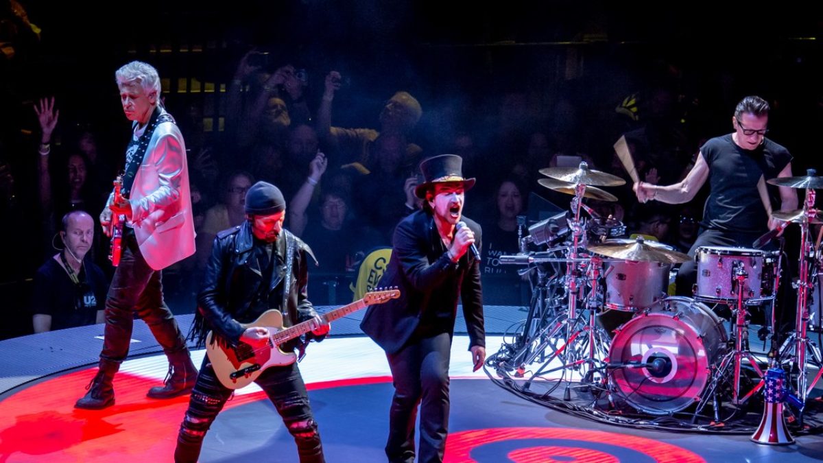 U2 To Play The Apollo Theater In New York City