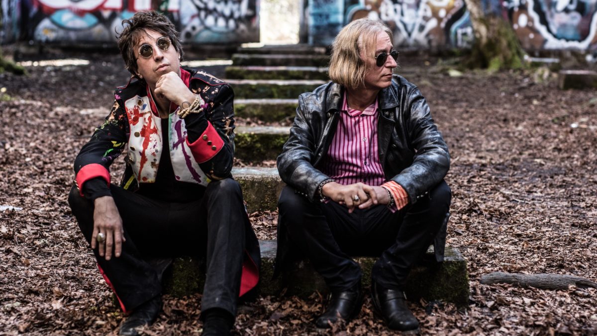 Joseph Arthur & Peter Buck Of R.E.M. Stream Debut Album ‘Arthur Buck’