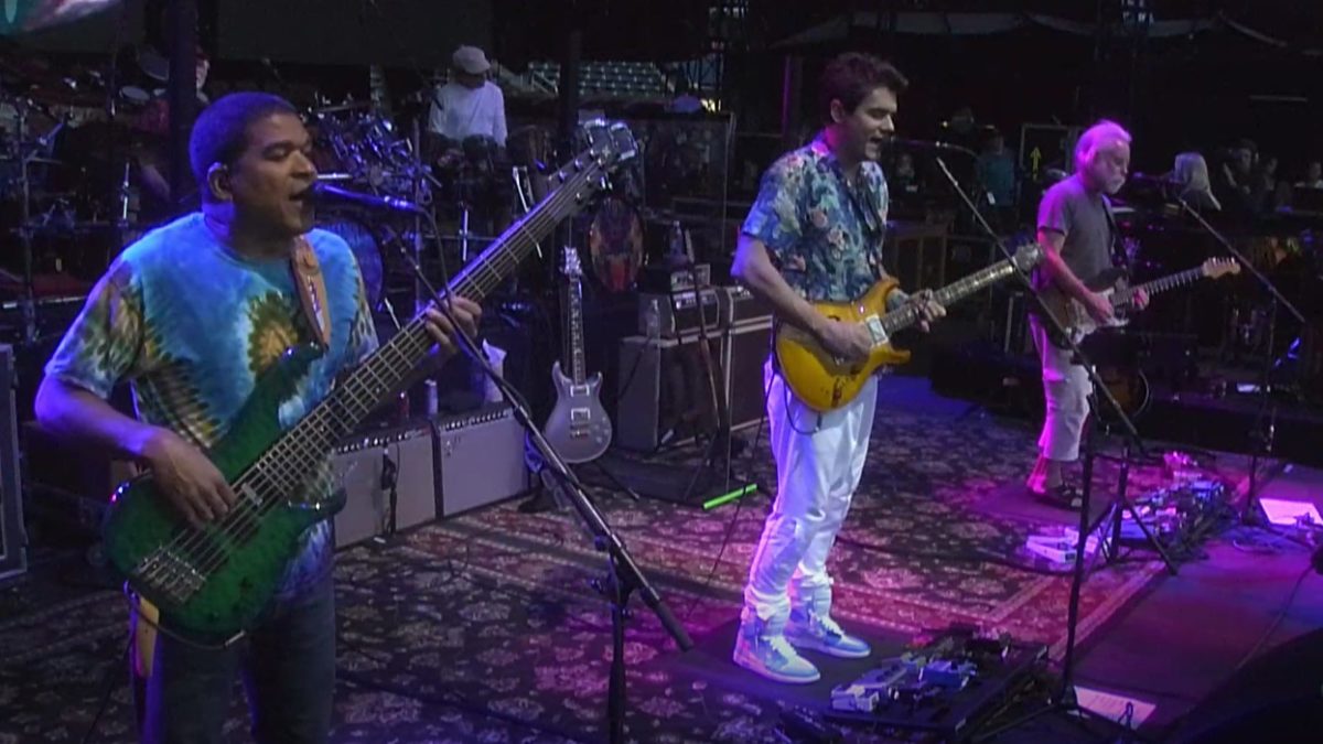 Dead & Company Delivers Exploratory Second Set & Honors Chris Charucki In New York City