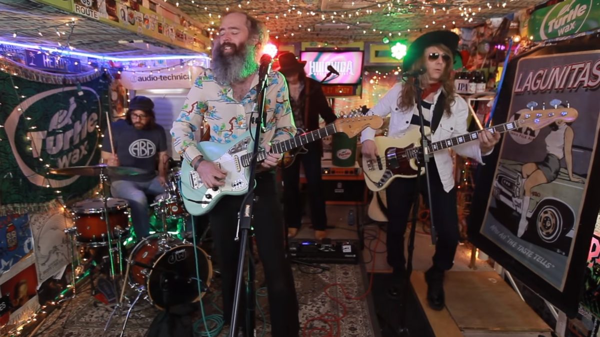 Howlin Rain Plays For ‘Jam In The Van’