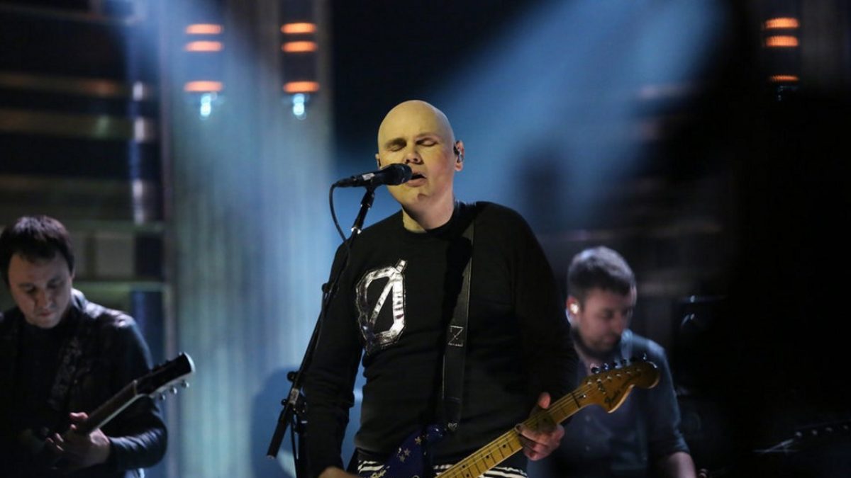 Smashing Pumpkins Unveil New Lineup On 'The Tonight Show Starring Jimmy Fallon'