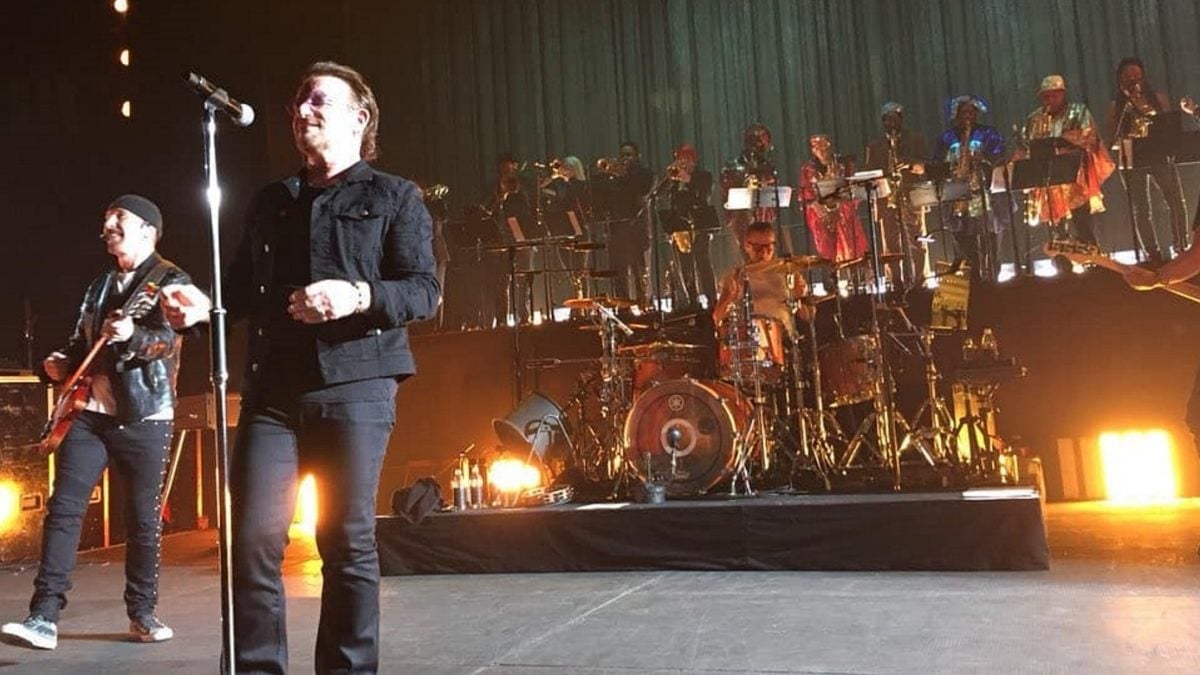 U2 Welcomes Sun Ra Arkestra & Dedicates Song To Anthony Bourdain At The Apollo