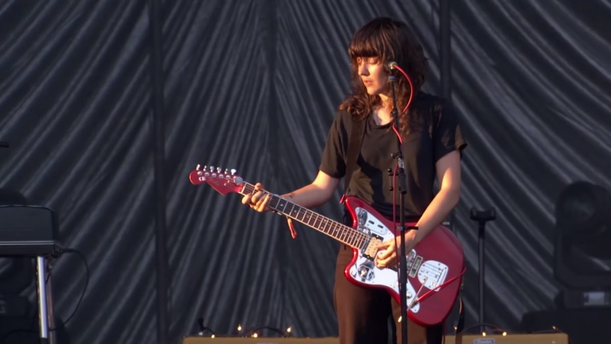 Full Set Pro-Shot Video: Courtney Barnett Performs At 2018 Pitchfork Music Festival