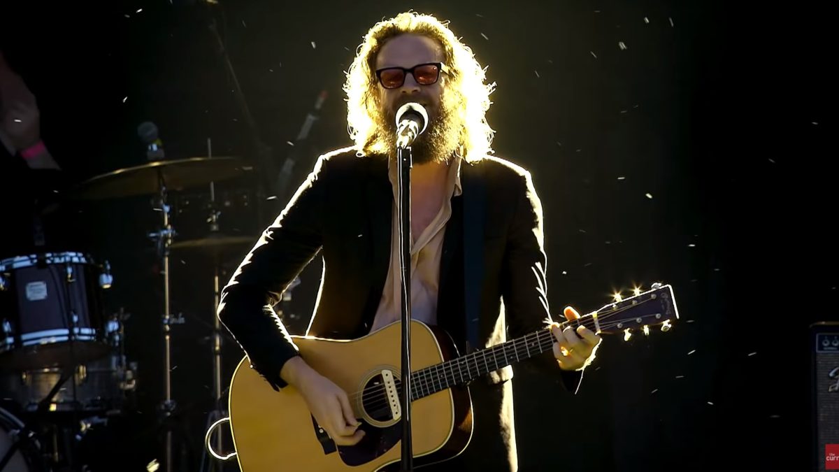 Pro-Shot Video: Father John Misty Performs Live In Minneapolis