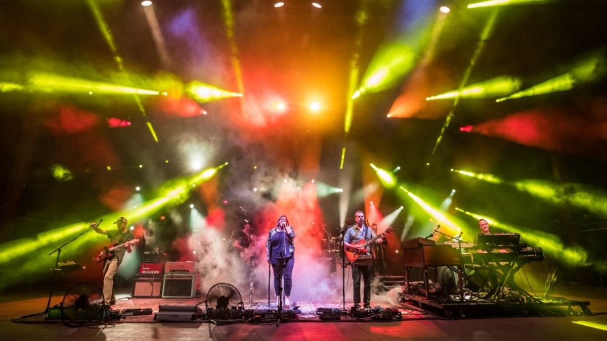 Umphrey's McGee Welcomes Jennifer Hartswick At Red Rocks