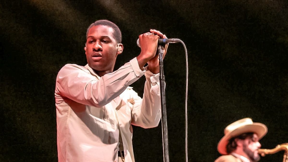 Leon Bridges Covers Ginuwine For ‘Spotify Singles’