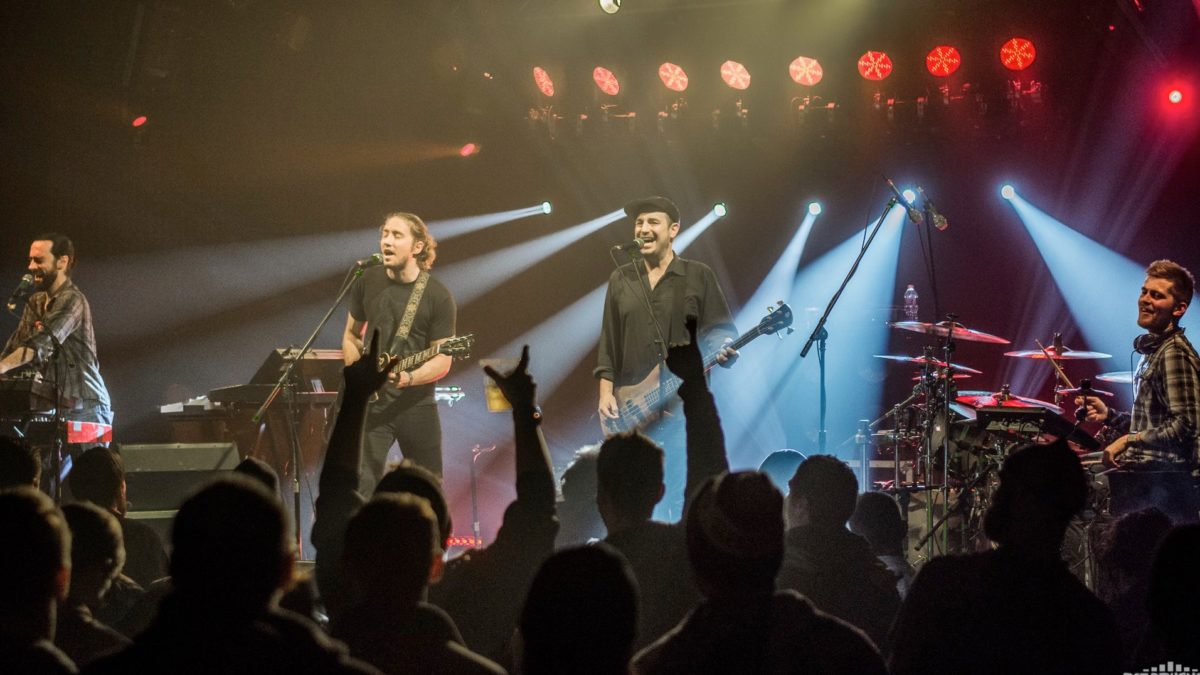 Particle Expands Fall Tour 2018