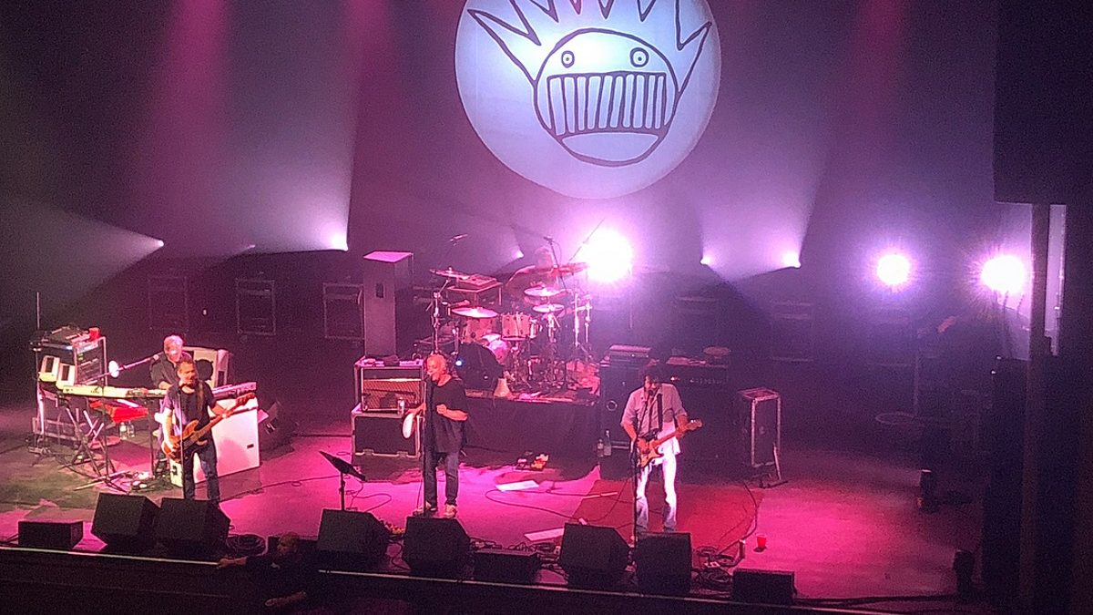 Ween Dusts Off ‘Reggaejunkiejew’ In Cleveland