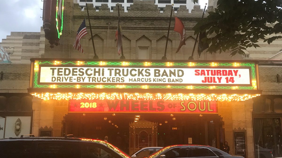 Full Show Audio: Jimmy Herring Among Tedeschi Trucks Band Guests In Atlanta