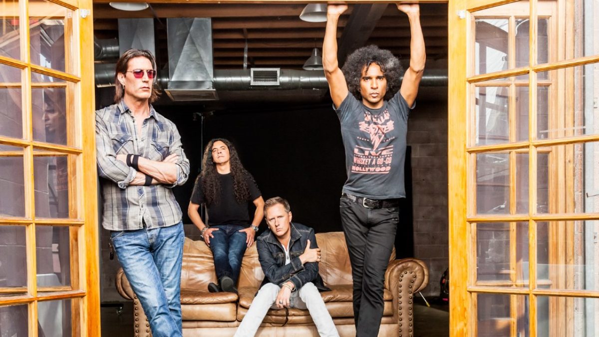 Alice In Chains Welcomes Robby Krieger In Hollywood