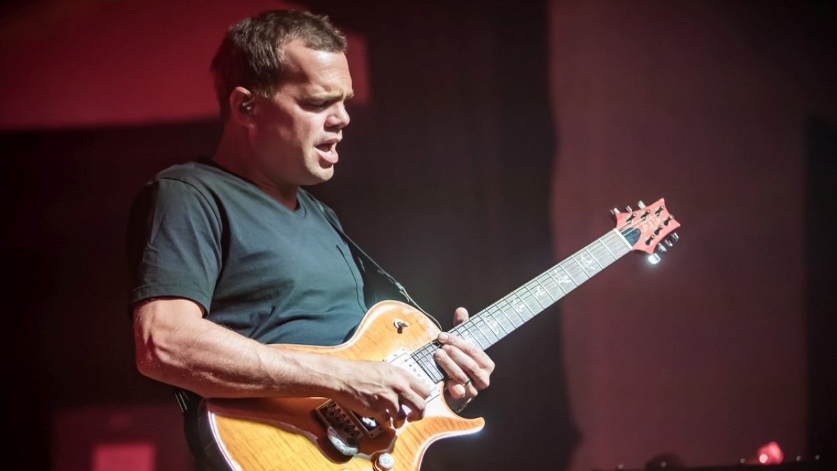Umphrey's McGee Celebrates Brendan Bayliss' Birthday In Indianapolis & Welcomes Taylor Hicks In Birmingham