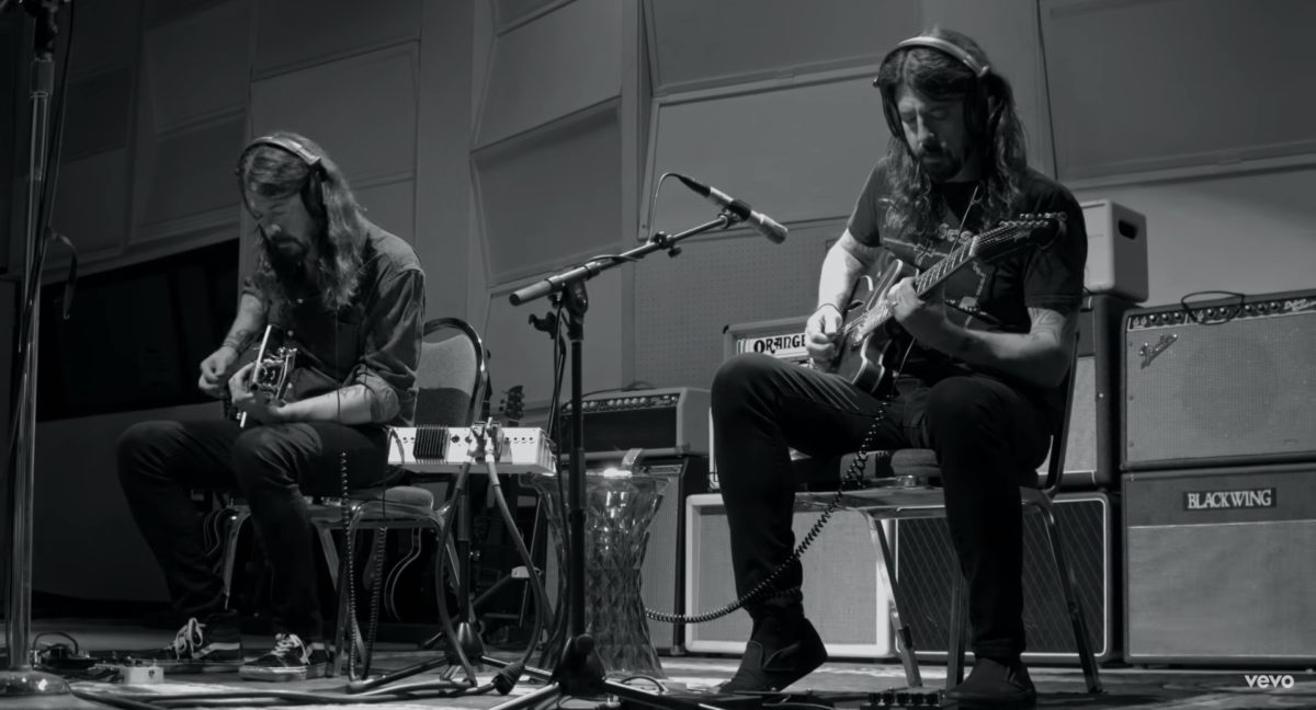 Grohl Play Screengrab Crop
