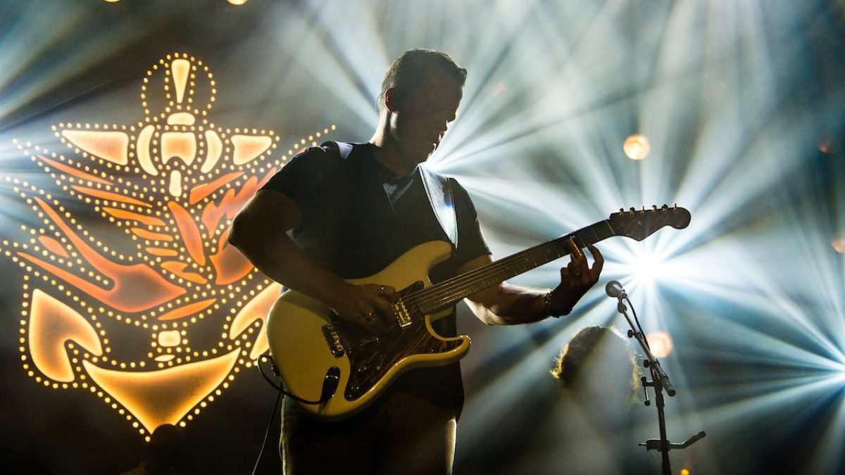 Jason Isbell & Sturgill Simpson Among Tibet House 2019 Benefit Lineup Additions