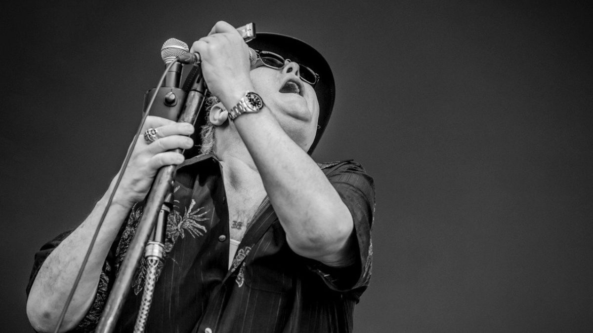 Happy Birthday John Popper: Performing Live With Blues Traveler At 1997 Bridge School Benefit